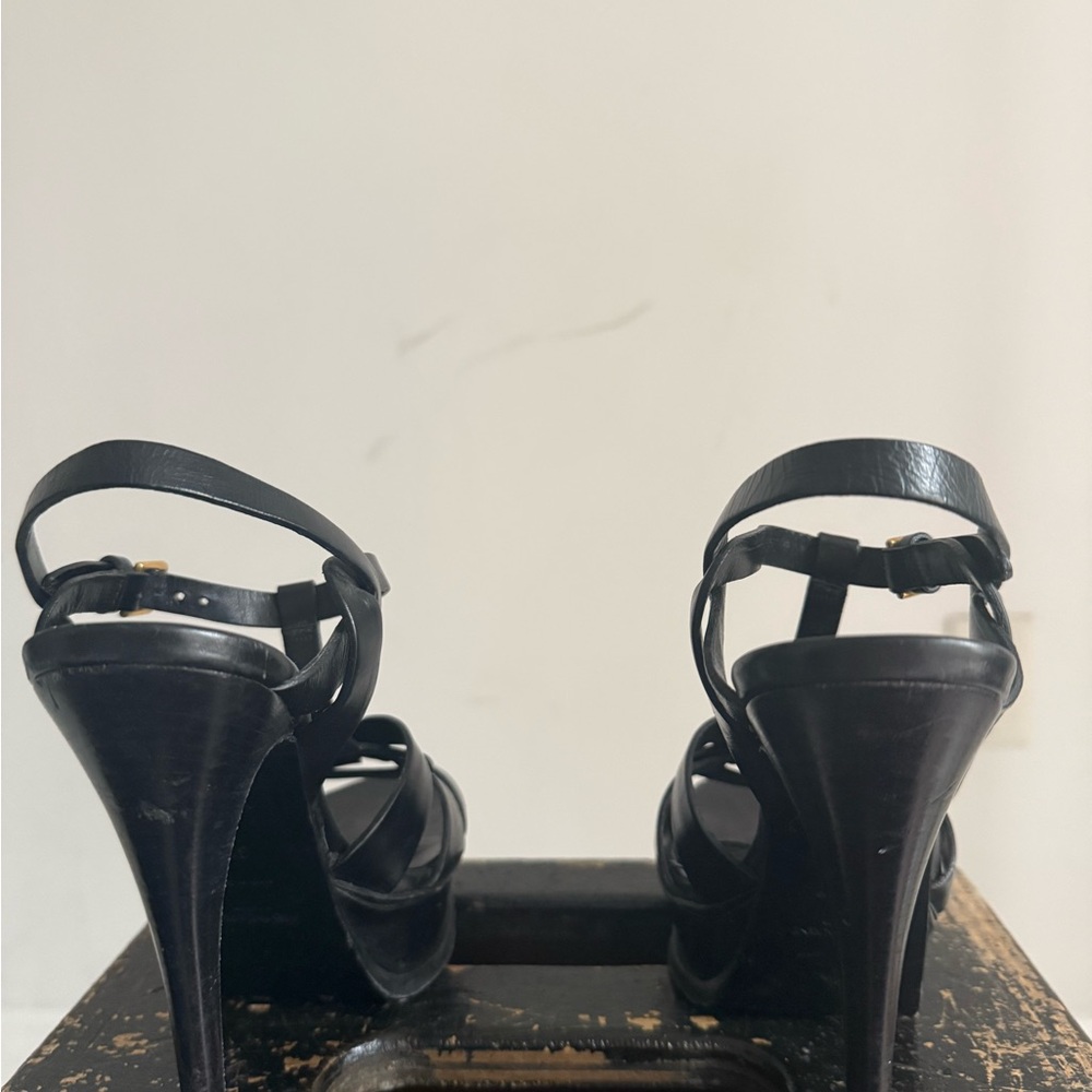 Saint Laurent Tribute‎ - Picture 6 of 8